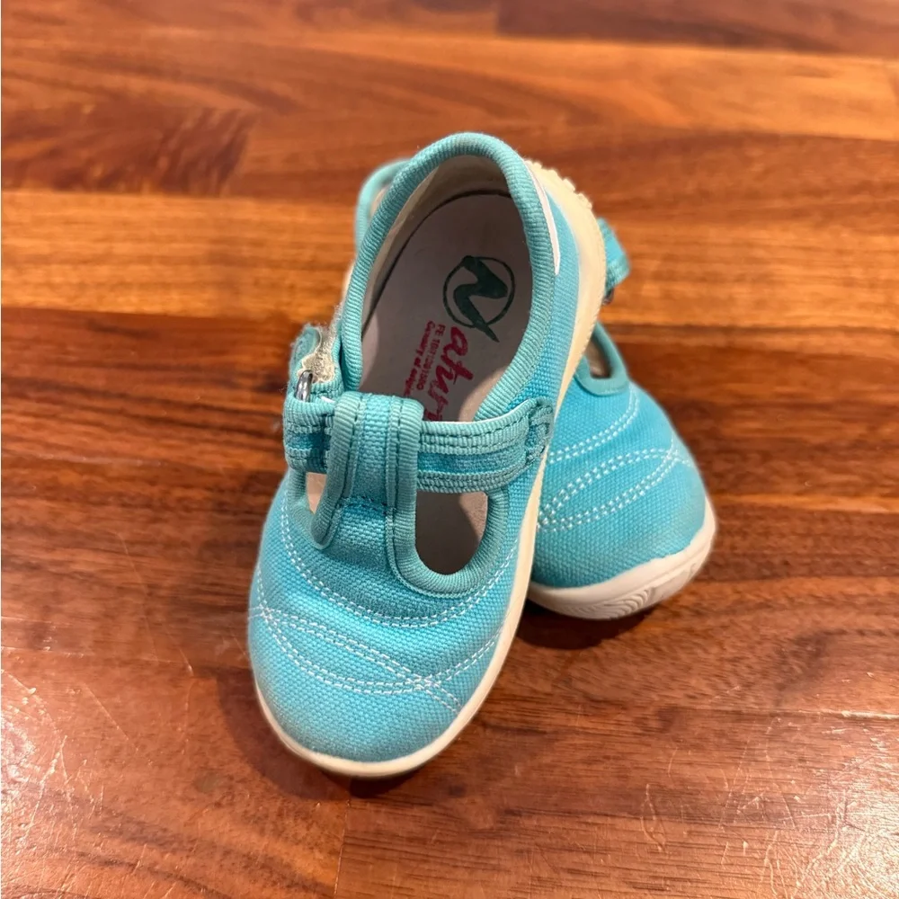 Naturino teal T-Strap Canvas Shoes